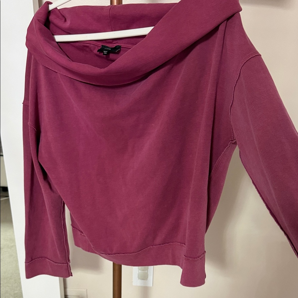 Vici Women's Pink off shoulder Sweater